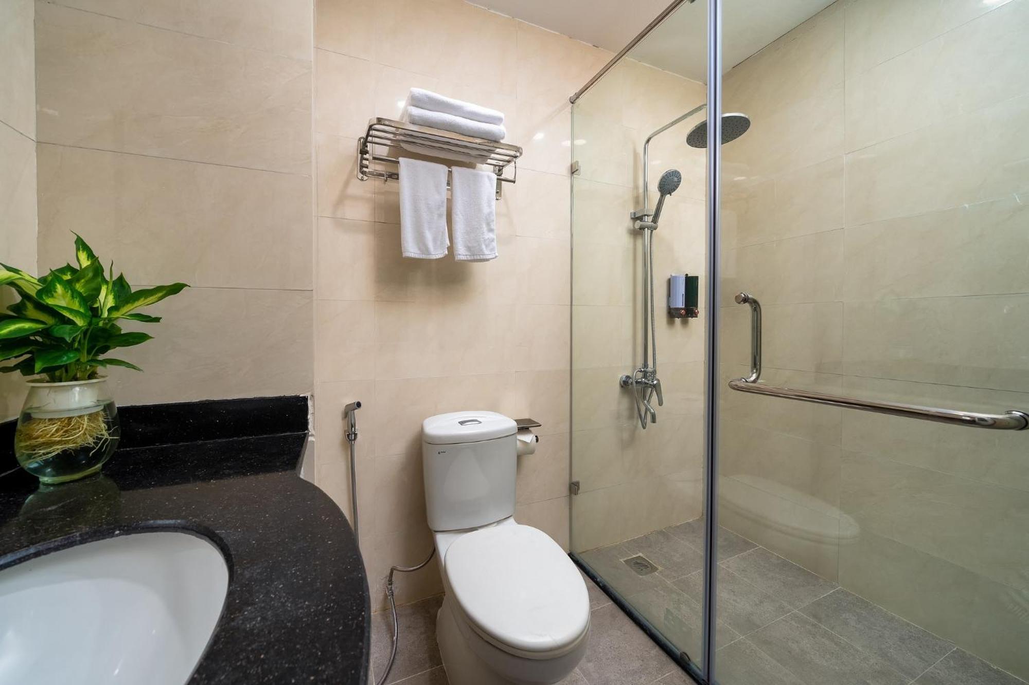 Astoria Hotel - St Joseph Cathedral האנוי מראה חיצוני תמונה